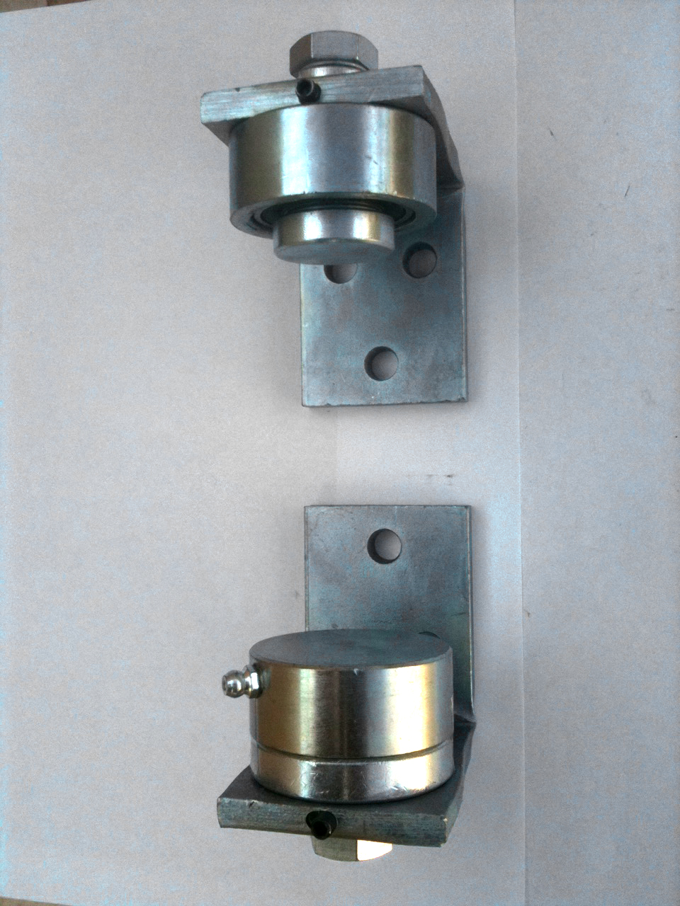 heavy-duty-ball-bearing-swing-gate-hinge-300kg-garage-gate-remotes